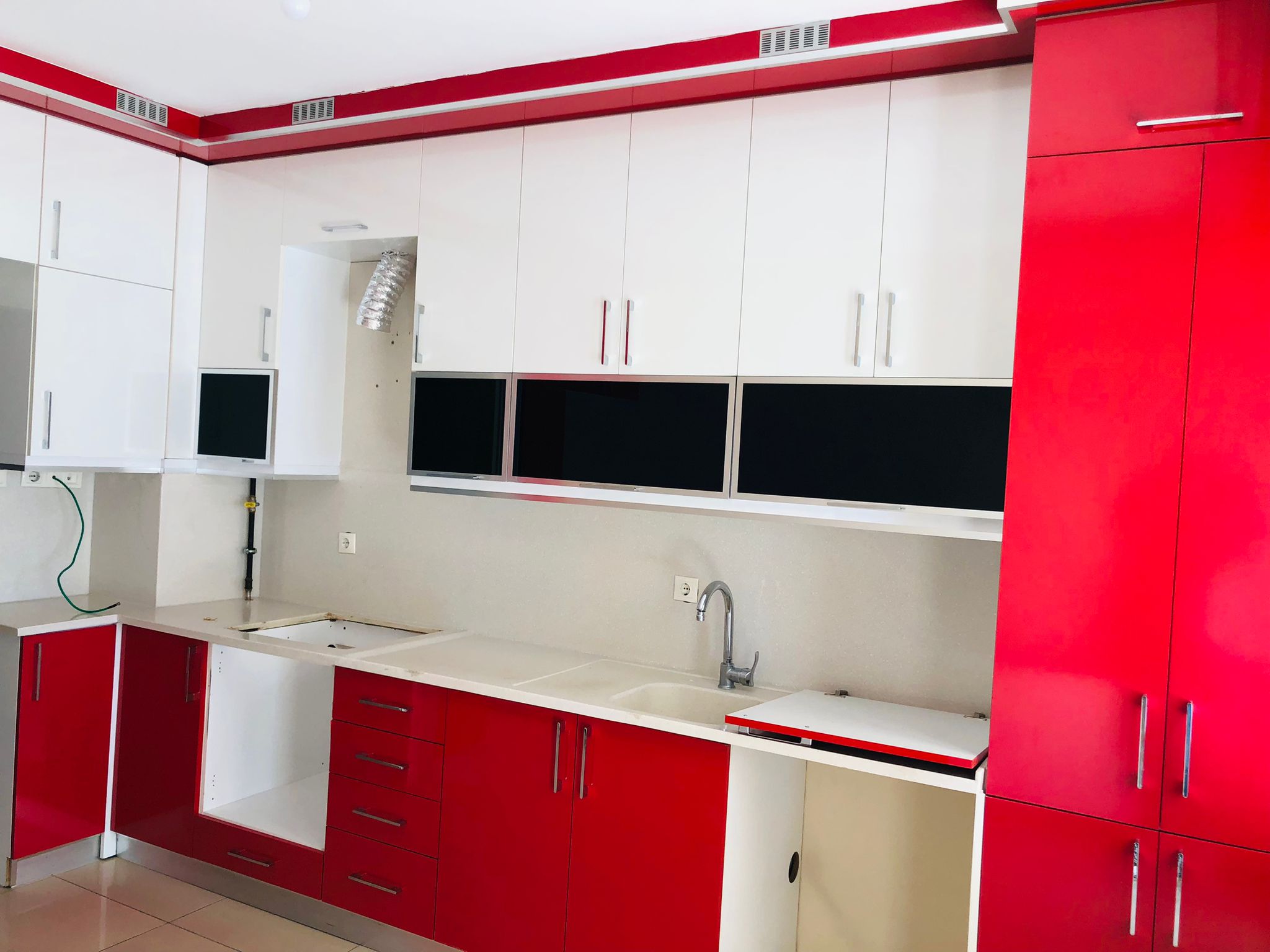 UŞAK'TA 4+1 LÜX DAİRE